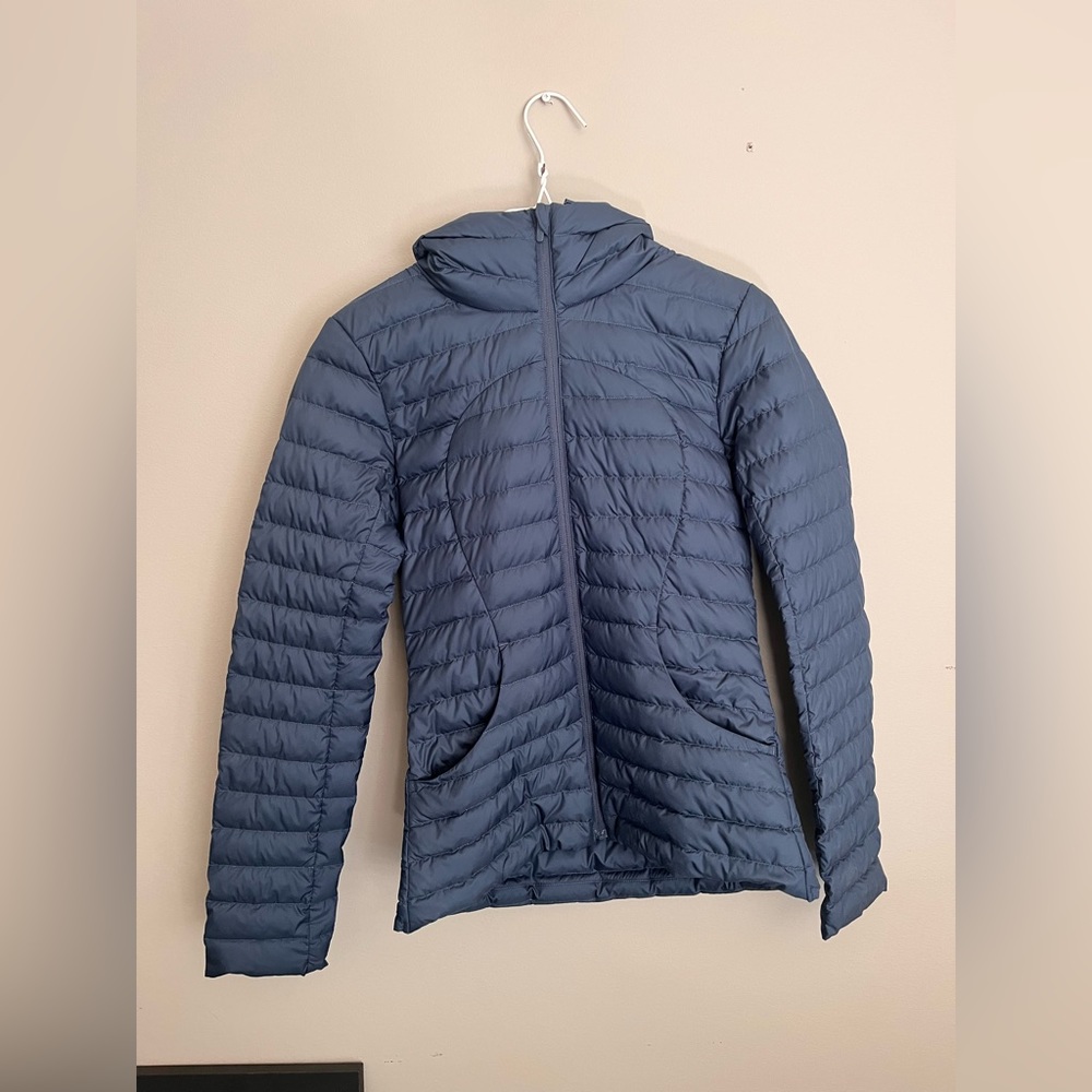 Lululemon Athletica Pack It Down Jacket
